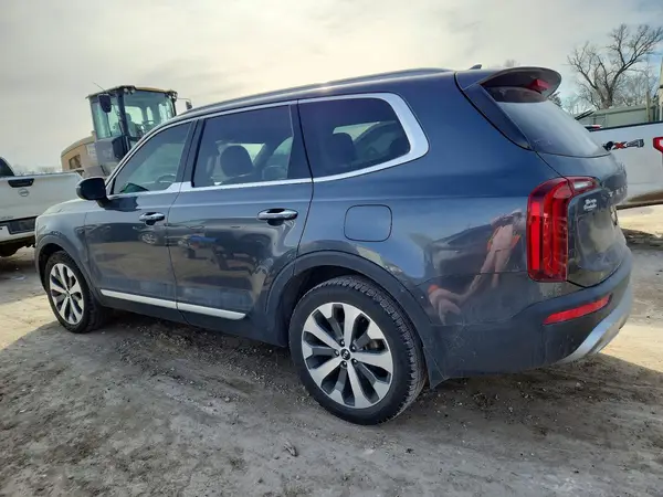 5XYP64HC5LG076699 2020 KIA TELLURIDE - Image 2