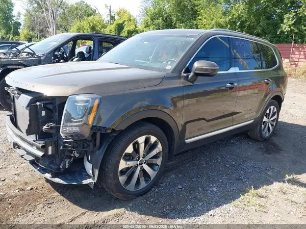 5XYP64HC5MG122131 2021 KIA TELLURIDE - Image 2