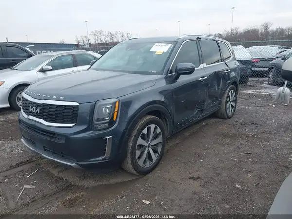 5XYP64HC5NG206113 2022 KIA TELLURIDE - Image 2