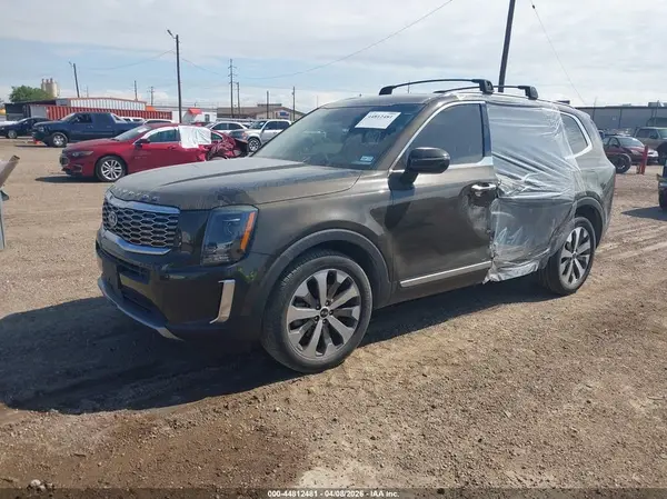 5XYP64HC6LG044165 2020 KIA TELLURIDE - Image 2