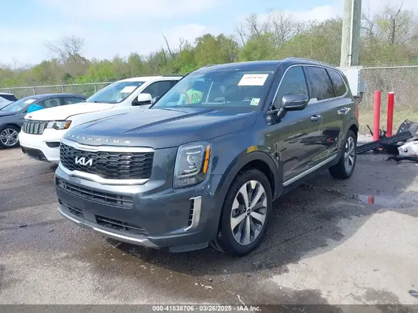 5XYP64HC6NG232543 2022 KIA TELLURIDE - Image 2