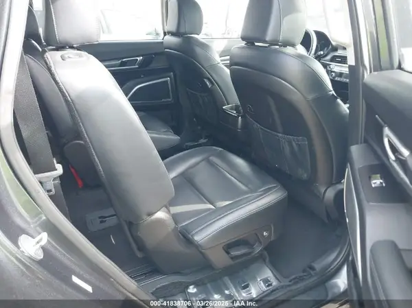 5XYP64HC6NG232543 2022 KIA TELLURIDE - Image 8