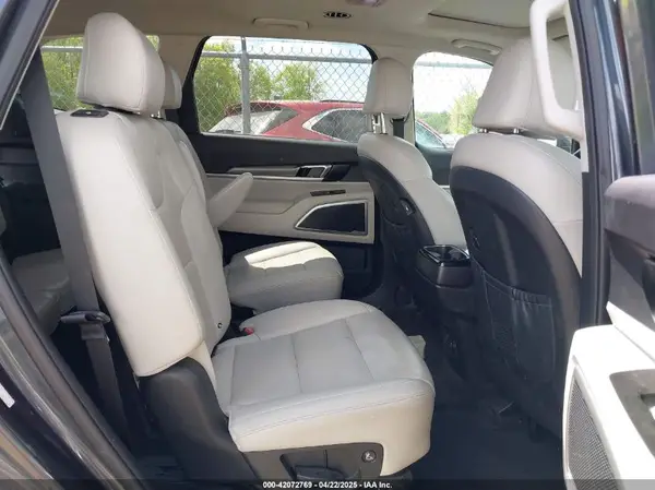 5XYP64HC7LG018450 2020 KIA TELLURIDE - Image 8