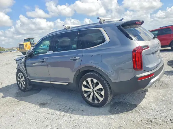 5XYP64HC7LG032767 2020 KIA TELLURIDE - Image 2