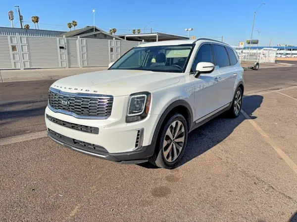 5XYP64HC7LG044935 2020 KIA TELLURIDE - Image 2