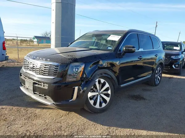 5XYP64HC7LG095125 2020 KIA TELLURIDE - Image 2