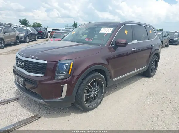 5XYP64HC7NG261856 2022 KIA TELLURIDE - Image 2
