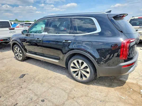 5XYP64HC8LG010471 2020 KIA TELLURIDE - Image 2