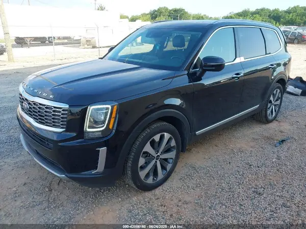 5XYP64HC8LG029960 2020 KIA TELLURIDE - Image 2