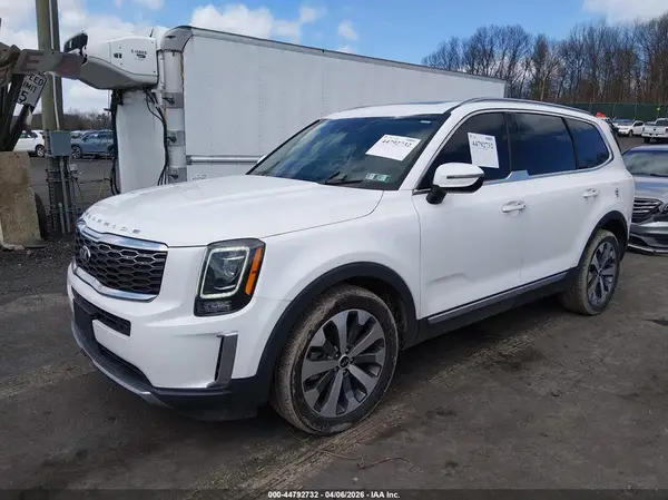 5XYP64HC8LG046838 2020 KIA TELLURIDE - Image 2