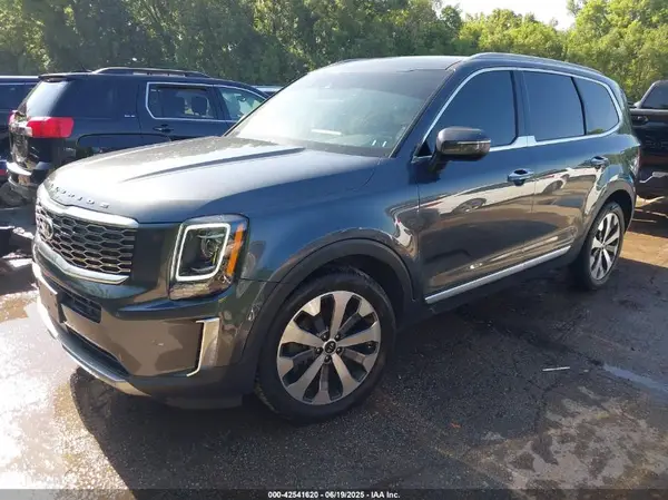 5XYP64HC8LG064515 2020 KIA TELLURIDE - Image 2