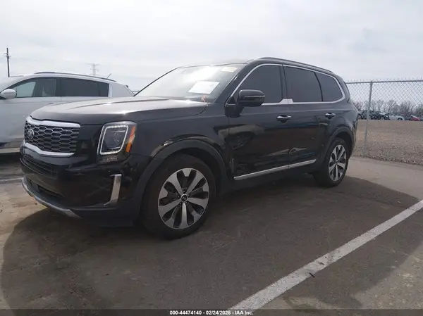 5XYP64HC8MG101015 2021 KIA TELLURIDE - Image 2