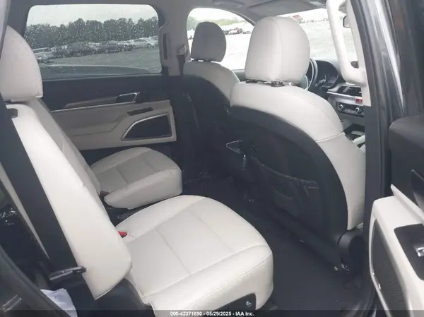 5XYP64HC8MG127498 2021 KIA TELLURIDE - Image 8