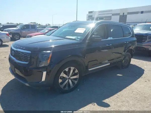 5XYP64HC8MG130269 2021 KIA TELLURIDE - Image 2