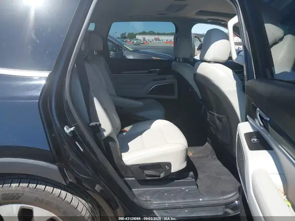 5XYP64HC8MG130269 2021 KIA TELLURIDE - Image 8