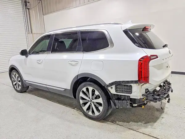 5XYP64HC9LG028106 2020 KIA TELLURIDE - Image 2