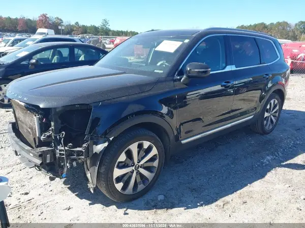 5XYP64HC9LG029966 2020 KIA TELLURIDE - Image 2