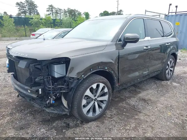 5XYP64HC9LG030602 2020 KIA TELLURIDE - Image 2