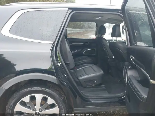 5XYP64HC9LG033838 2020 KIA TELLURIDE - Image 8
