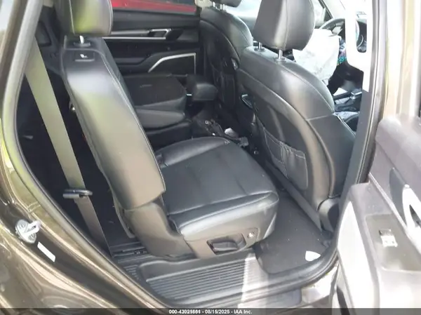 5XYP64HC9LG091058 2020 KIA TELLURIDE - Image 8