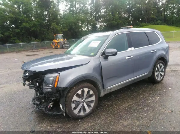 5XYP64HC9MG139661 2021 KIA TELLURIDE - Image 2
