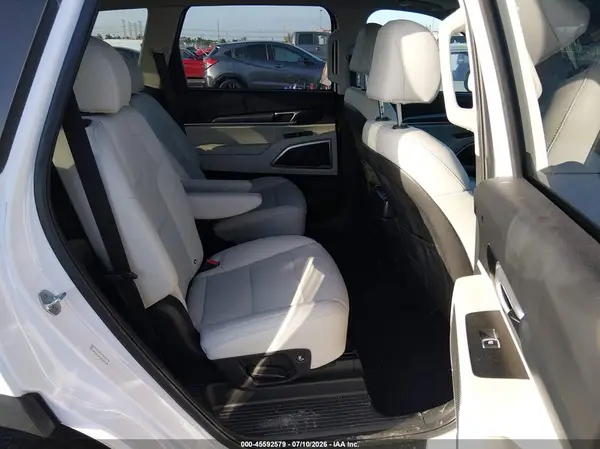 5XYP64HC9MG169727 2021 KIA TELLURIDE - Image 8