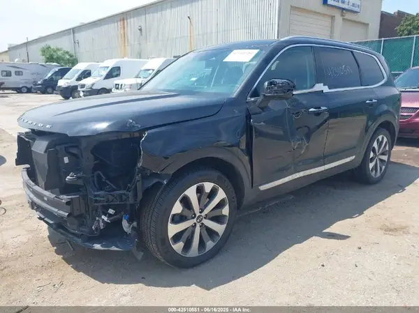 5XYP64HC9MG177780 2021 KIA TELLURIDE - Image 2