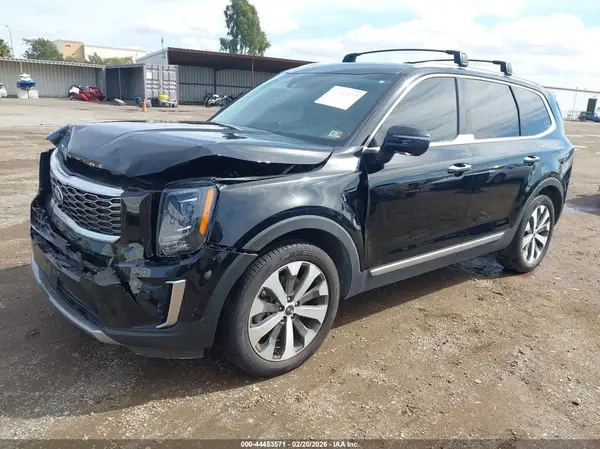 5XYP64HC9MG193767 2021 KIA TELLURIDE - Image 2