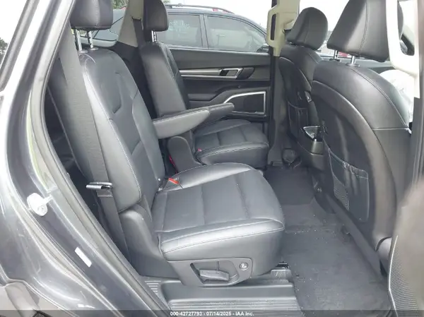 5XYP64HC9NG293126 2022 KIA TELLURIDE - Image 8