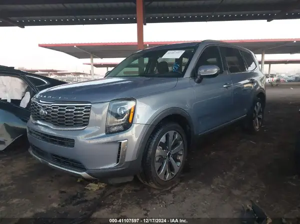 5XYP64HCXLG029071 2020 KIA TELLURIDE - Image 2