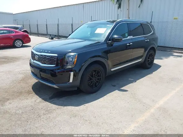 5XYP64HCXMG141614 2021 KIA TELLURIDE - Image 2