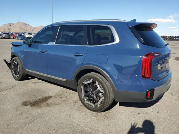 5XYP6DGC0PG346946 2023 KIA TELLURIDE - Image 2