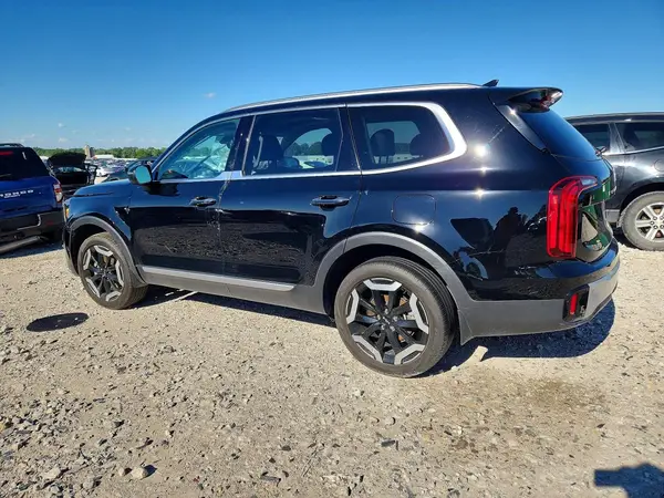 5XYP6DGC0PG393717 2023 KIA TELLURIDE - Image 2