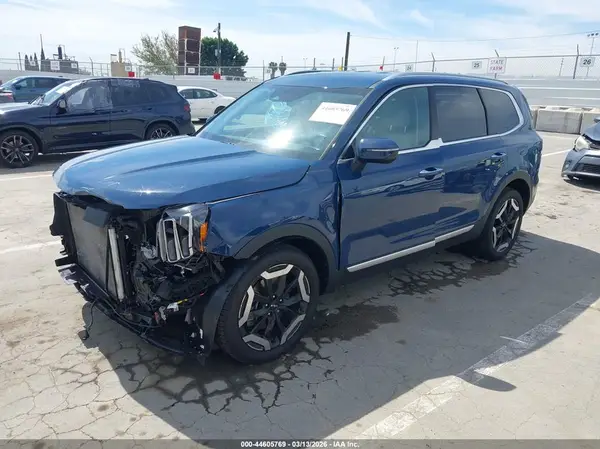 5XYP6DGC0PG393779 2023 KIA TELLURIDE - Image 2