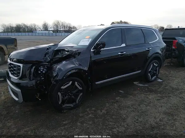 5XYP6DGC0RG475255 2024 KIA TELLURIDE - Image 2