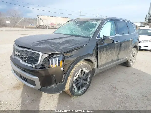 5XYP6DGC0RG477331 2024 KIA TELLURIDE - Image 2