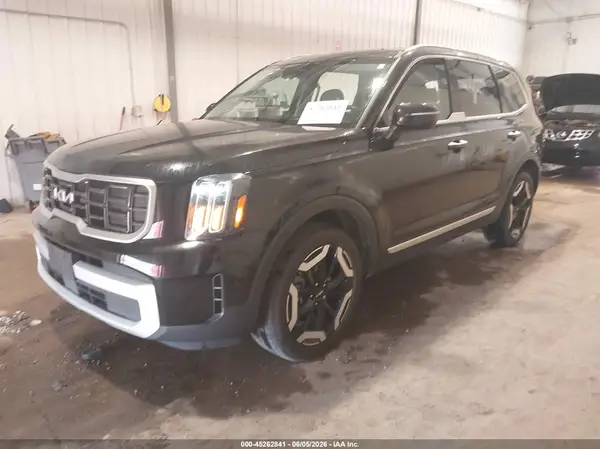 5XYP6DGC0RG517505 2024 KIA TELLURIDE - Image 2
