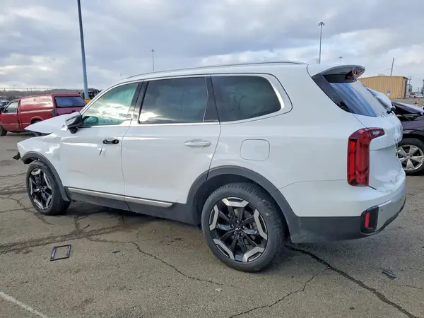 5XYP6DGC0RG532439 2024 KIA TELLURIDE - Image 2