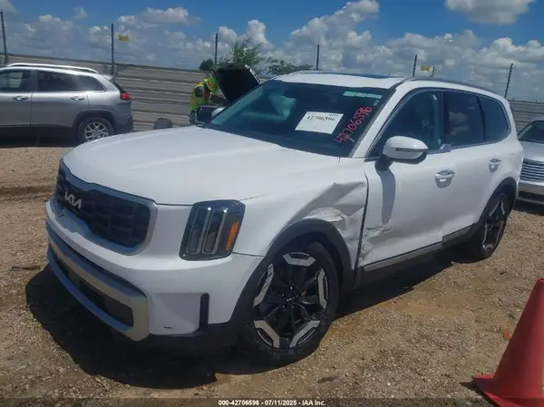 5XYP6DGC0SG590900 2025 KIA TELLURIDE - Image 2