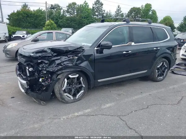5XYP6DGC1RG528397 2024 KIA TELLURIDE - Image 2