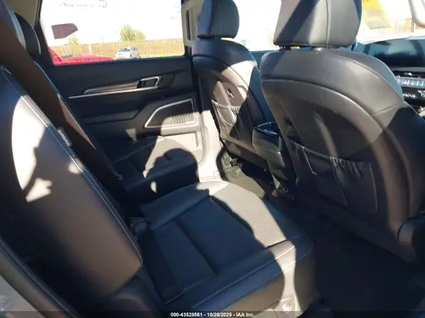 5XYP6DGC1SG587679 2025 KIA TELLURIDE - Image 8
