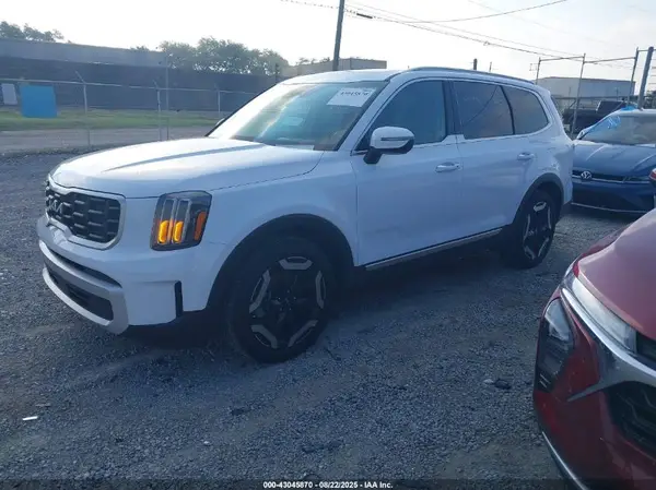 5XYP6DGC1SG589819 2025 KIA TELLURIDE - Image 2