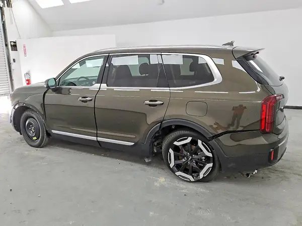 5XYP6DGC1SG698281 2025 KIA TELLURIDE - Image 2