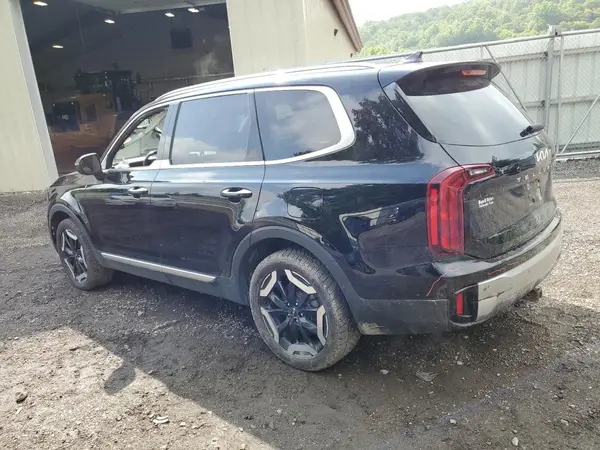 5XYP6DGC2PG333762 2023 KIA TELLURIDE - Image 2