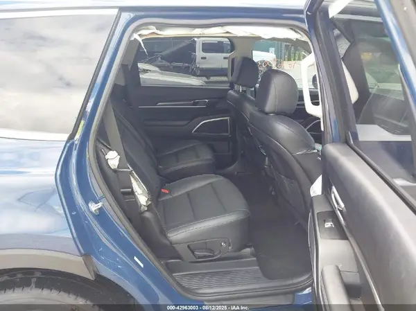 5XYP6DGC2PG338640 2023 KIA TELLURIDE - Image 8