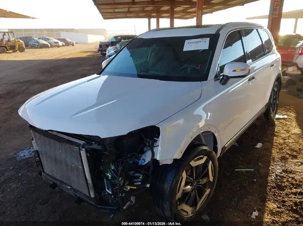 5XYP6DGC2RG414103 2024 KIA TELLURIDE - Image 2