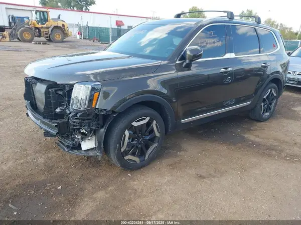 5XYP6DGC2RG521653 2024 KIA TELLURIDE - Image 2