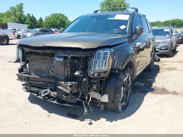 5XYP6DGC2RG523919 2024 KIA TELLURIDE - Image 2