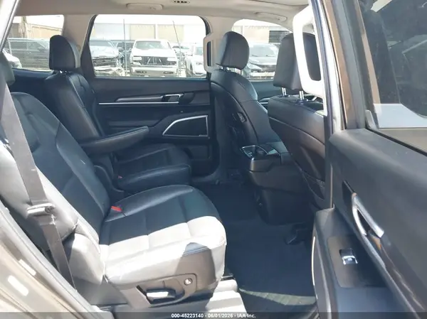 5XYP6DGC2RG523919 2024 KIA TELLURIDE - Image 8