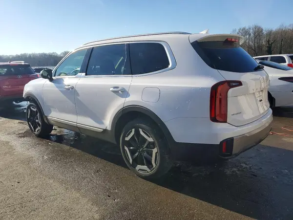 5XYP6DGC2SG601881 2025 KIA TELLURIDE - Image 2